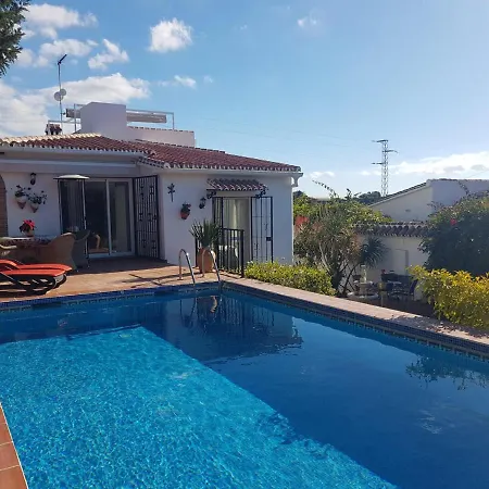 Bonita En Casa Palomas Villa Nerja