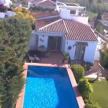 Bonita En Casa Palomas Villa Nerja